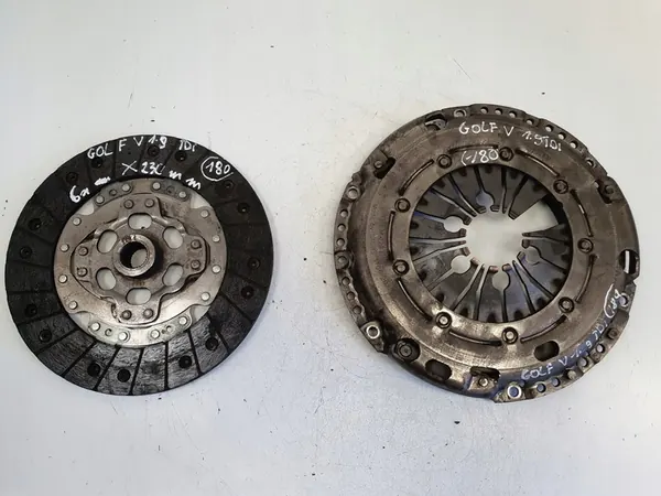 Disque d'embrayage et plateau de pression VW Golf V 1.9 TDI image 2