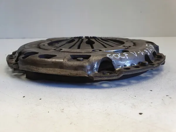 Disque d'embrayage et plateau de pression VW Golf V 1.9 TDI image 6