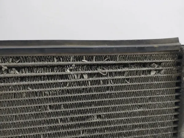 Audi A6 S6 C5 Wasserkühler OEM AMD143987 image 3