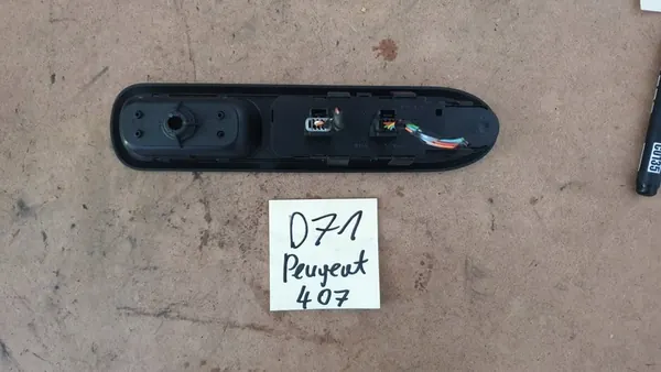 Steuerpanel-Schalter für Peugeot 407 2004+ image 2