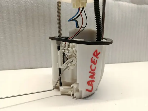 Kraftstoffpumpen-Schwimmer Mitsubishi Lancer VIII 1.8 1760A166 image 3