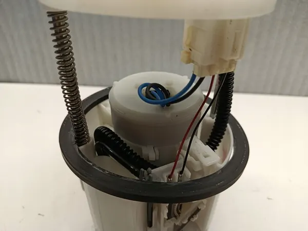 Kraftstoffpumpen-Schwimmer Mitsubishi Lancer VIII 1.8 1760A166 image 6