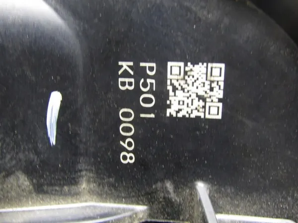 Colector de admisión 1.5 B Mazda 2 DJ PE02K3239 image 4