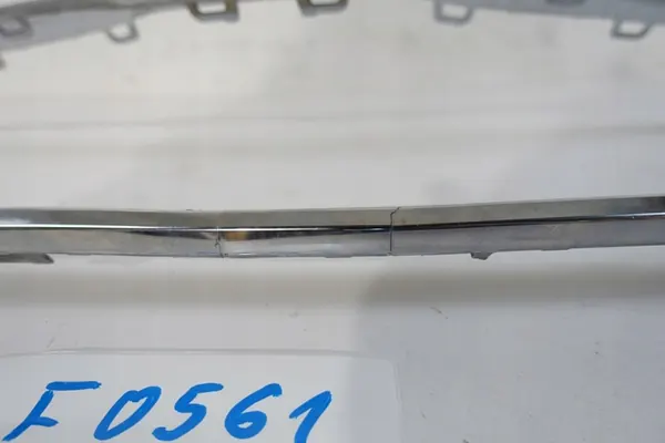 SKODA OCTAVIA IV 2019- Front Bumper Grill Frame 5E3853761A image 5