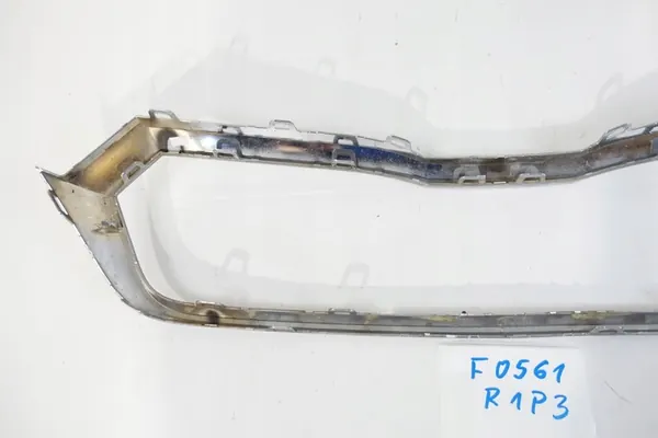 SKODA OCTAVIA IV 2019- Front Bumper Grill Frame 5E3853761A image 6