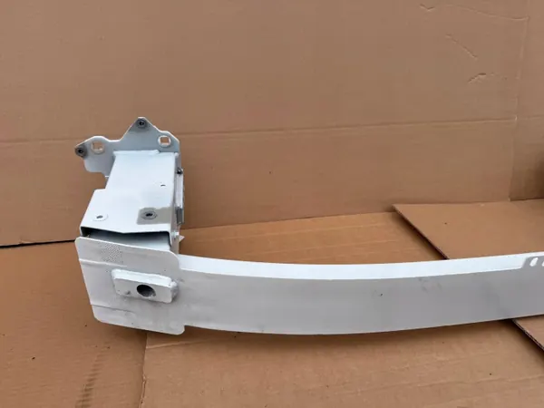 Volvo XC40 Traverse Avant OEM 32377472 707 image 3