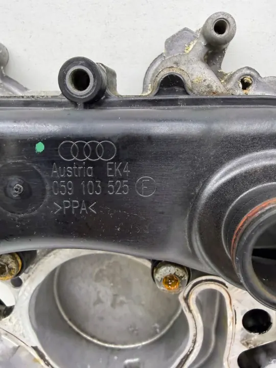 Couver de distribution Audi OE OEM 059103151BQ A6 C7 image 7