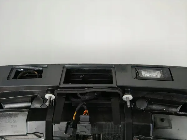 Audi A7 Sportback takaluukun spoileri OEM 4G8827086D image 10