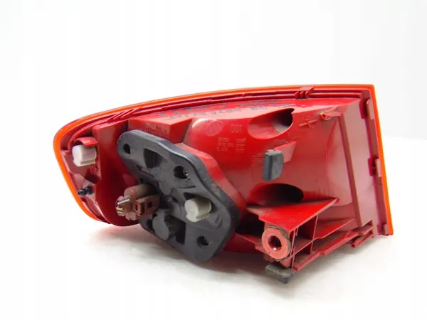 Luz LED trasera derecha Audi A4 B8 Lift 12- Sedan image 5