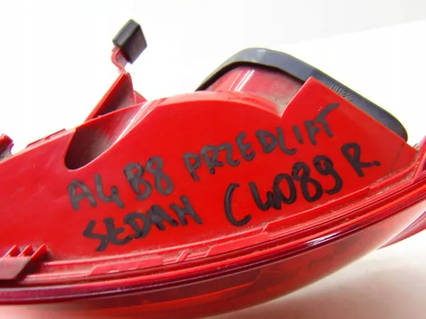 Luz LED trasera derecha Audi A4 B8 Lift 12- Sedan image 6