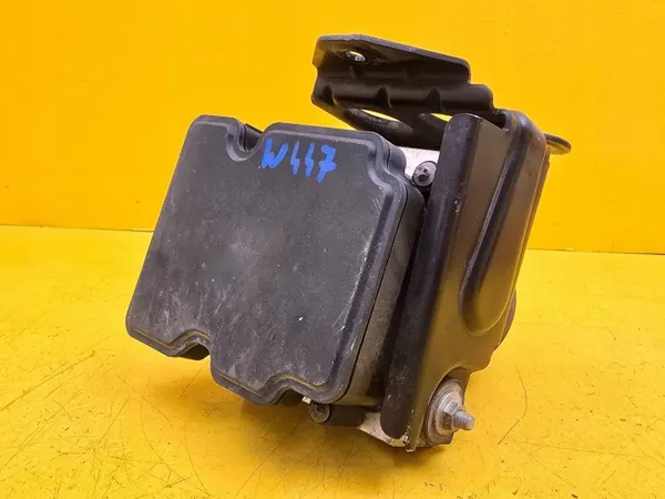 Mercedes-Benz ABS-pumppu OEM A4479008901 Vito Vianolle image 3