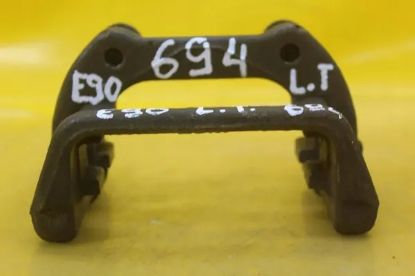 Klämmskena OEM 1028C 694 vänster bak BMW E90/E91 image 5