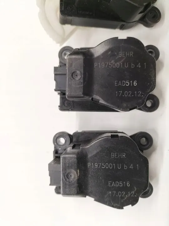 Verwarmingsmotor OEM P1975001 voor Peugeot 3008 I image 4