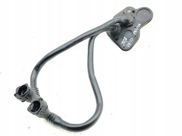 Volvo S90, V90 2018 Mangueira de Aquecimento 31657347 image 1