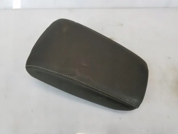 OEM PODŁOKIETNIK SKÓRA OPEL ASTRA V K Käsinoja image 2