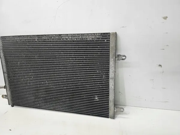 Radiatore acqua aggiuntivo Audi A6 C6 3.0 TFSI image 2