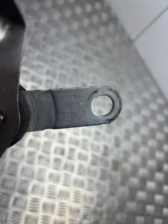 Support échappement Audi SQ7 OEM 4M0253376D - Occasion image 5