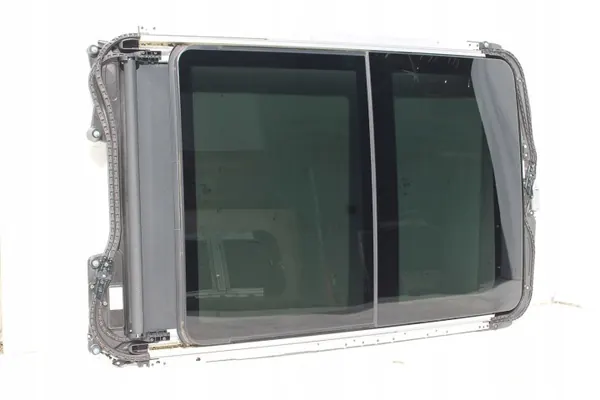 BMW X1 F48 Panoramadak OEM bt-cars-33081 image 3