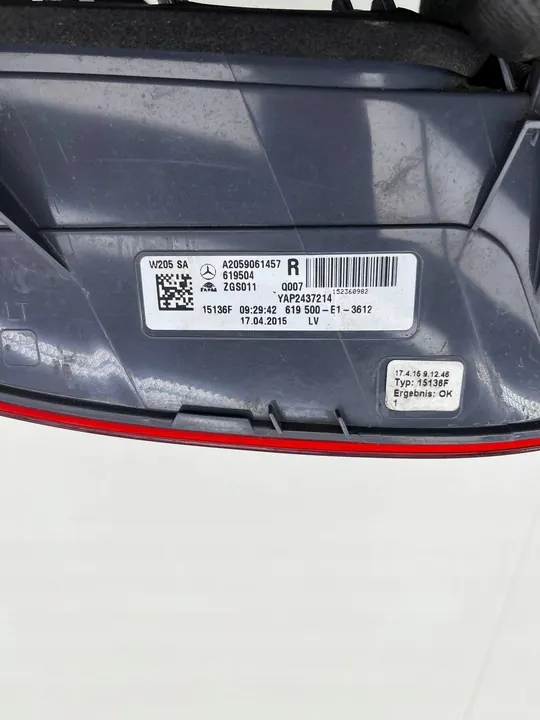 RECHTER ACHTERLICHT MERCEDES W205 A2059061457 image 8