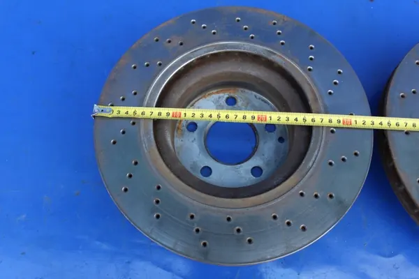 OEM Mercedes W215 CL500 etujarrulevyt 330mm image 9