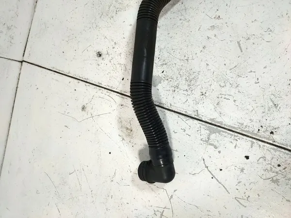 Luftkanal Audi A4 A6 8E0133889E image 3