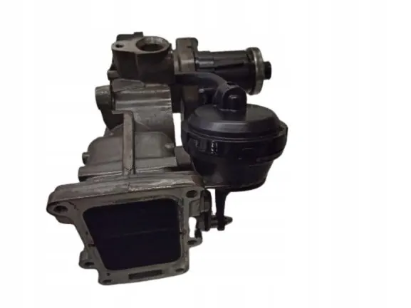 EGR-venttiili OEM 568 Skoda Fabia II 1.6 TDI:lle image 3
