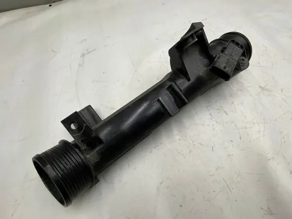 VOLVO XC40 T5 Ansaugrohr 32222150 image 4