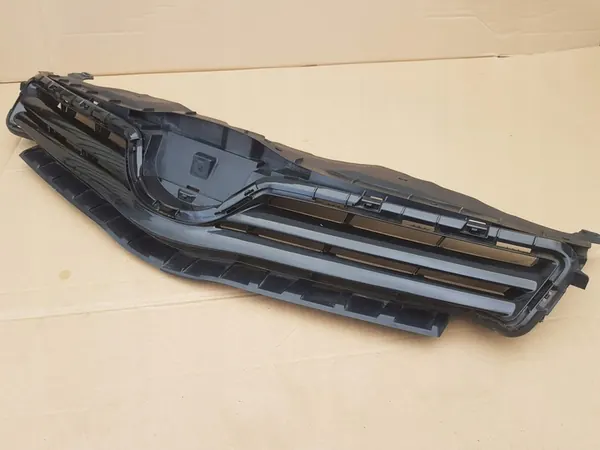 Front Grille Toyota Auris 2010-2012 Black 209 OEM image 3
