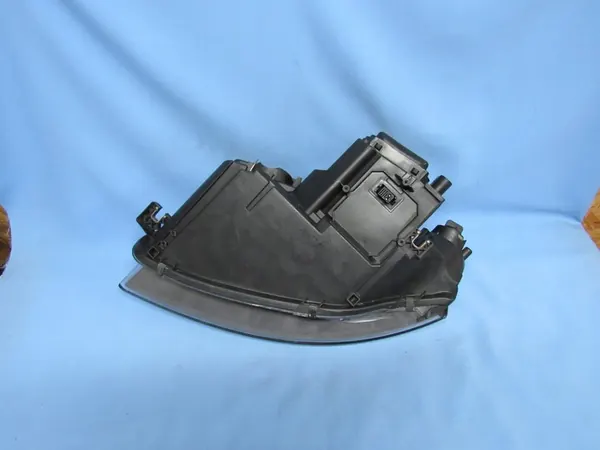 Faros derecho Audi A3 8P0 Xenon D2S image 10