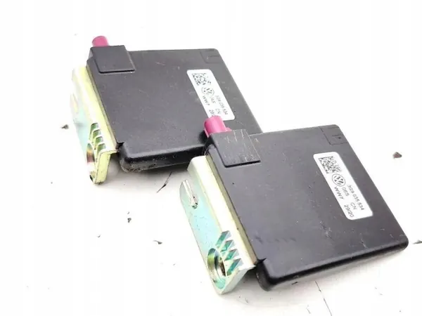 VW Audi Seat GSM Antenneversterker OEM 3G9035534 image 3