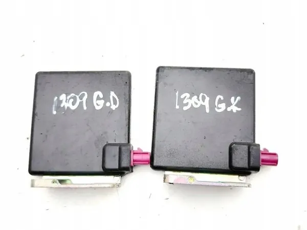 VW Audi Seat GSM Antenneversterker OEM 3G9035534 image 5