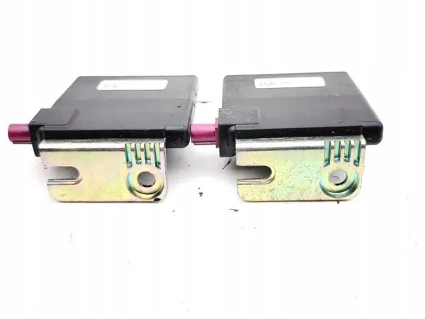 VW Audi Seat GSM Antenneversterker OEM 3G9035534 image 6