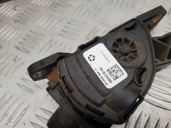 Dodge RAM Pedale 68043161AC image 2