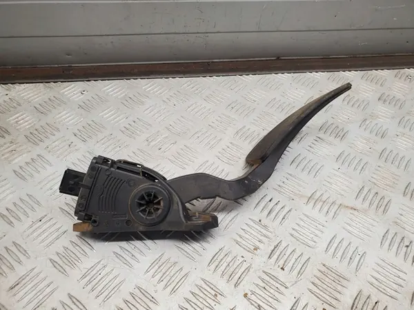 Dodge RAM Pedale 68043161AC image 5