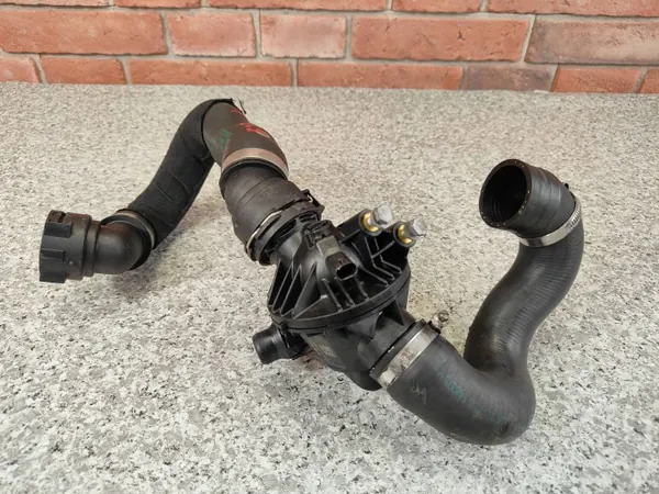 BMW OEM 7586784 Termostathus för N55 Motor image 3