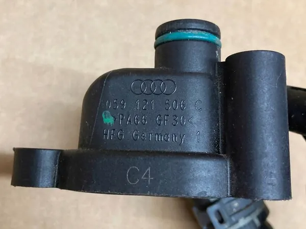 Audi 3.0TDI Moottorin jäähdytyksen säätöventtiili 059121737 image 3