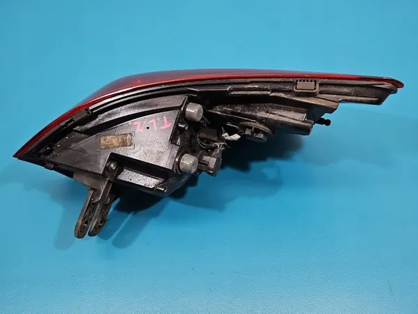 Luz trasera LED izquierda Skoda Scala 2019- OEM 657945095 image 5