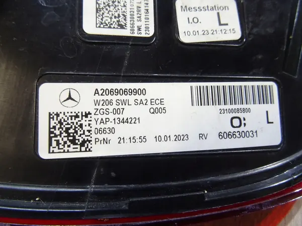 MERCEDES C 206 SEDAN Achterlicht Links A2069069900 image 10