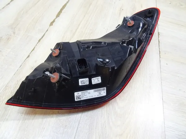 MERCEDES C 206 SEDAN Achterlicht Links A2069069900 image 7