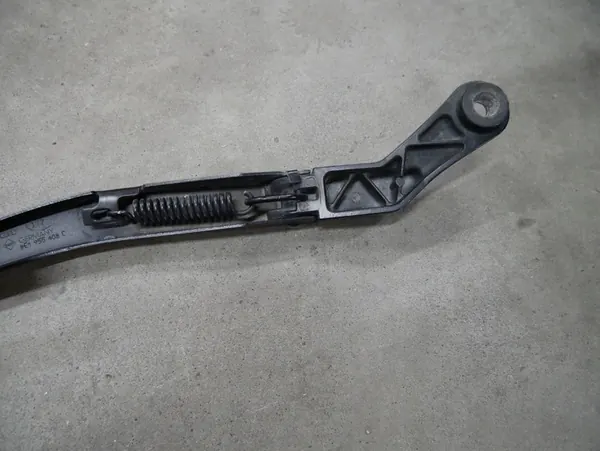Ruitenwisserarm Rechts Voor Audi A4 B6 B7 8E1955408C image 2