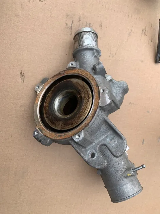 OEM 781504 Turbohus - Begagnat skick image 3