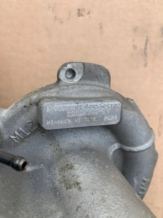 OEM 781504 Turbohus - Begagnat skick image 4