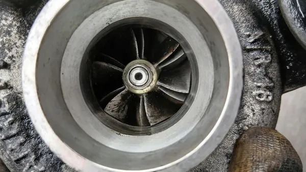 Turbo Nissan Primera P11 2.0 TD image 10