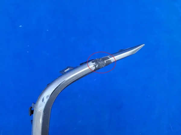 Griglia paraurti destra Toyota Corolla E21 Sedan OEM image 5