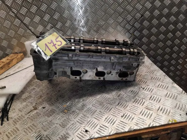 Begagnad topplock OEM R642016 för Mercedes W211 image 2