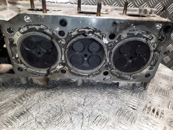 Begagnad topplock OEM R642016 för Mercedes W211 image 7