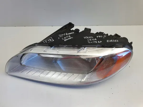 Faros delanteros izquierdo Volvo S80 II V70 III XC70 31214351 image 2
