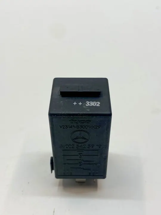 Relä OEM 0025423919 för Mercedes-Benz SL R230 image 4
