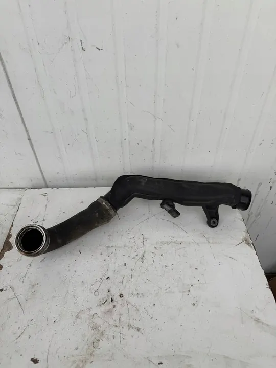 Tubo de intercooler VW Golf V Audi Skoda 2.0 TFSI image 2