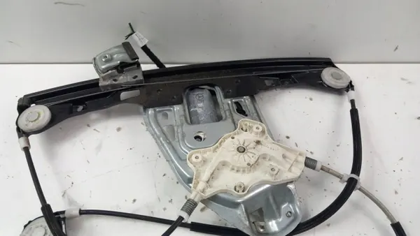 OEM 1646*C Vänster Framruta Regulator Mercedes CLC image 6